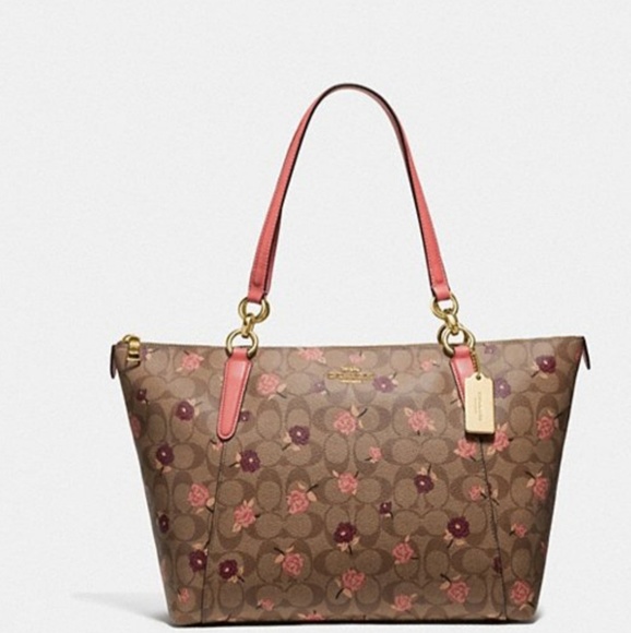 Purse - Picture 1 of 6